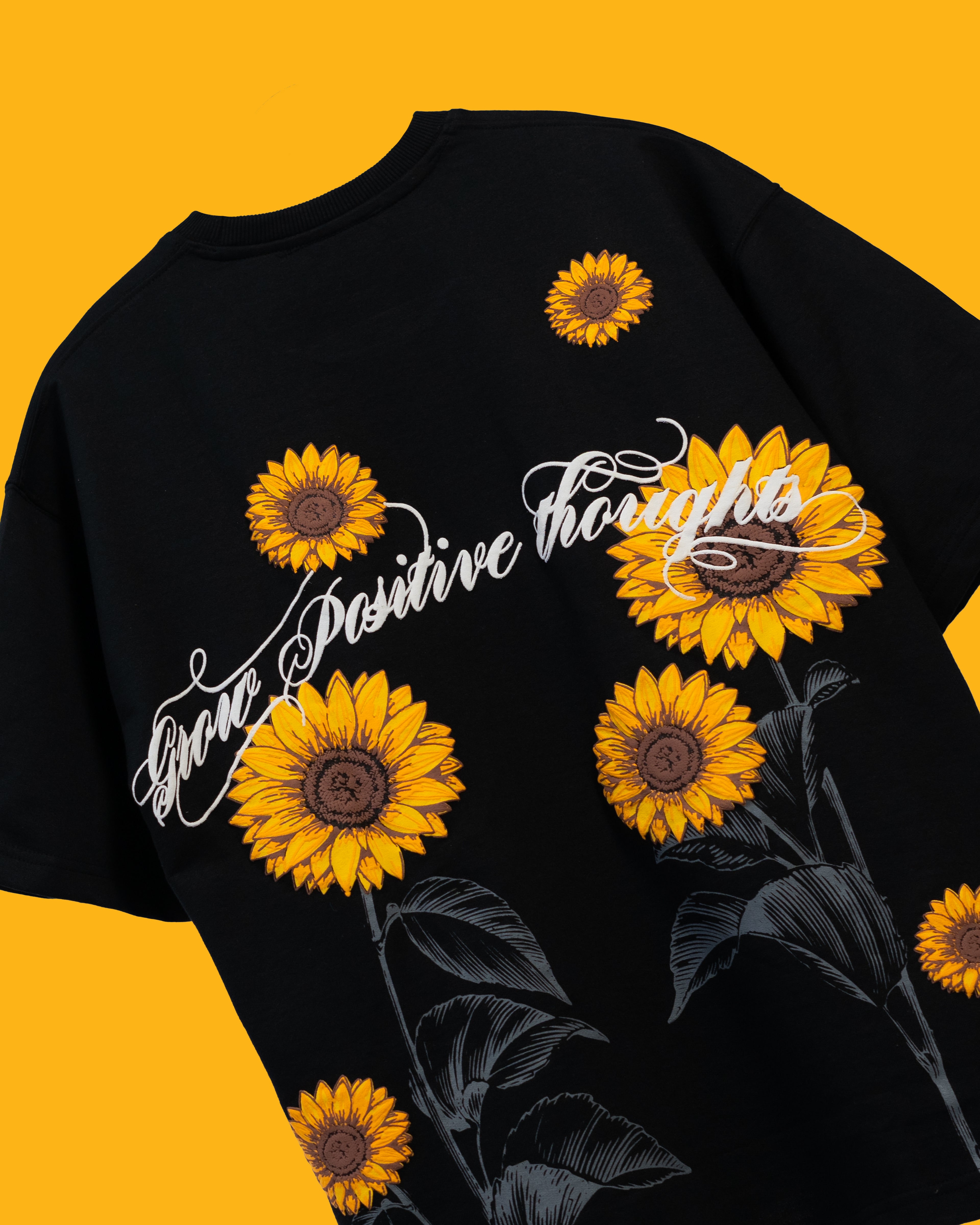 SUNFLOWER TEE // BLACK