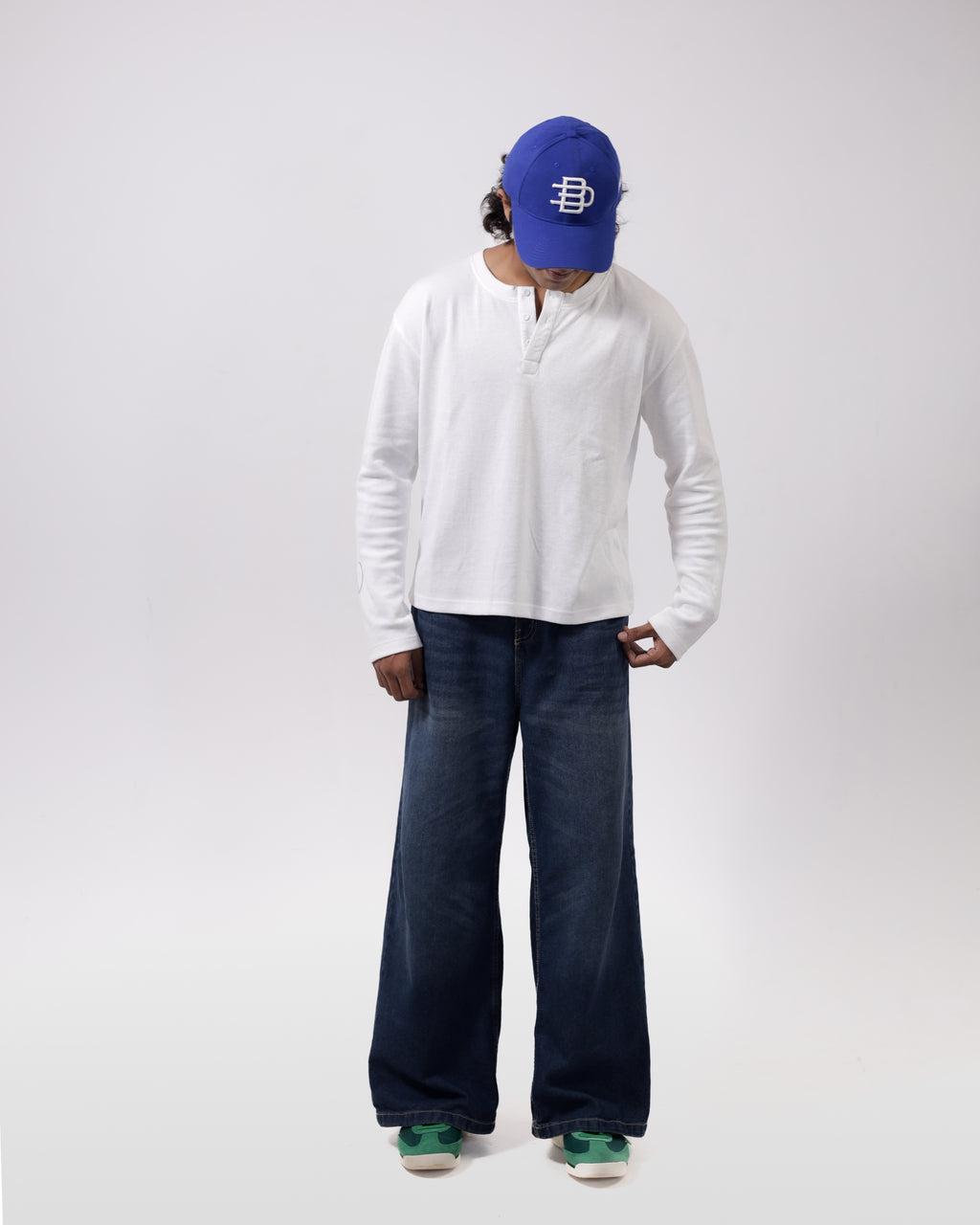 HENLEY T-shirt  / WHITE
