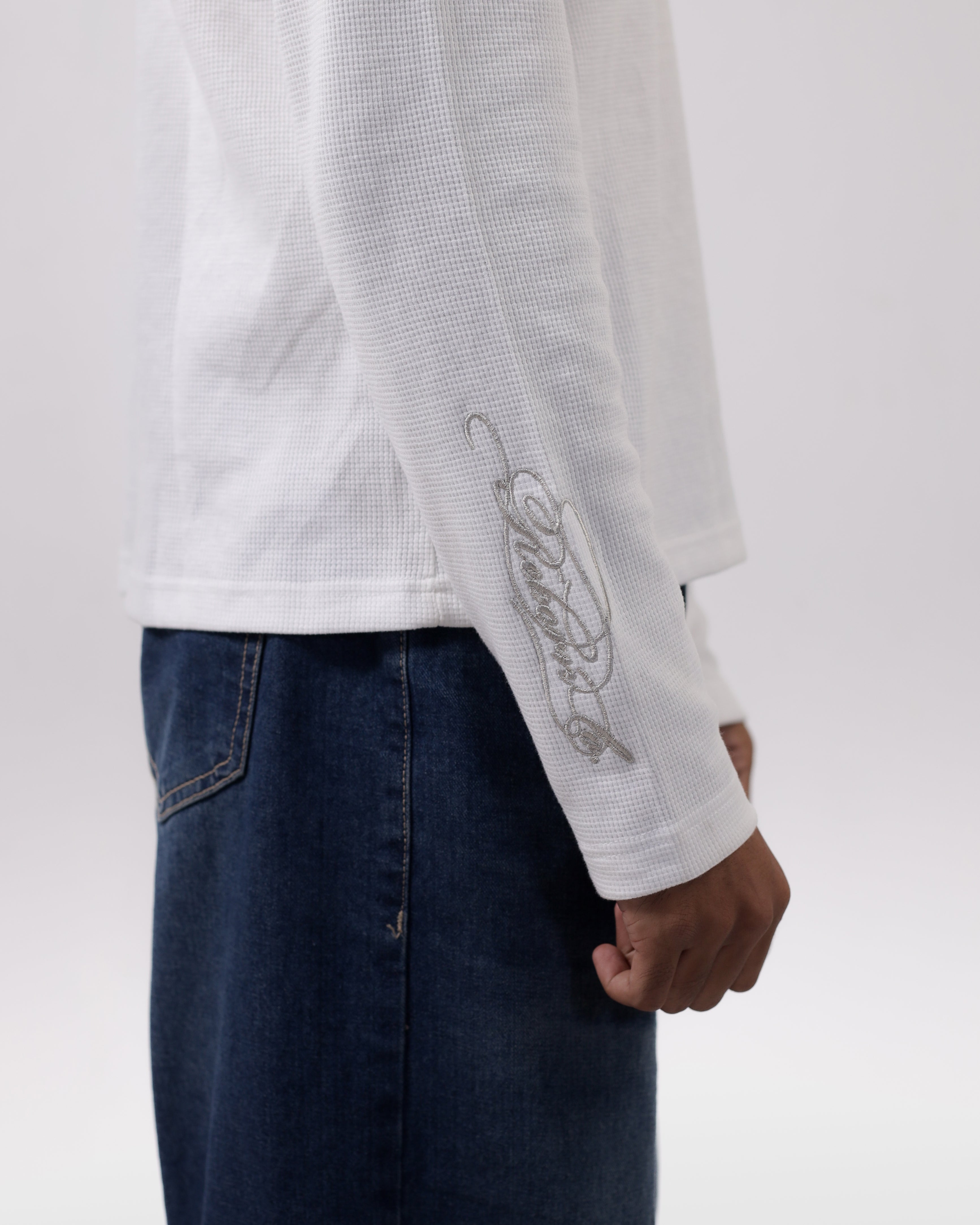 HENLEY T-shirt  / WHITE