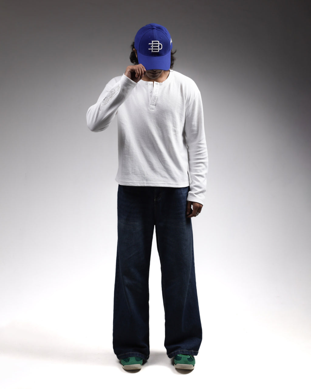 HENLEY T-shirt  / WHITE