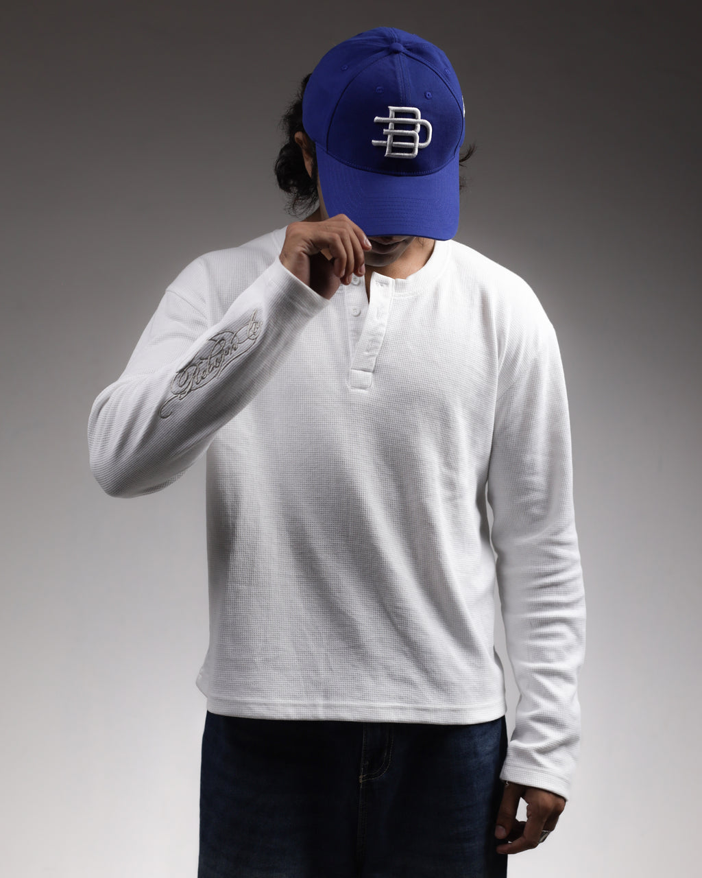 HENLEY T-shirt  / WHITE