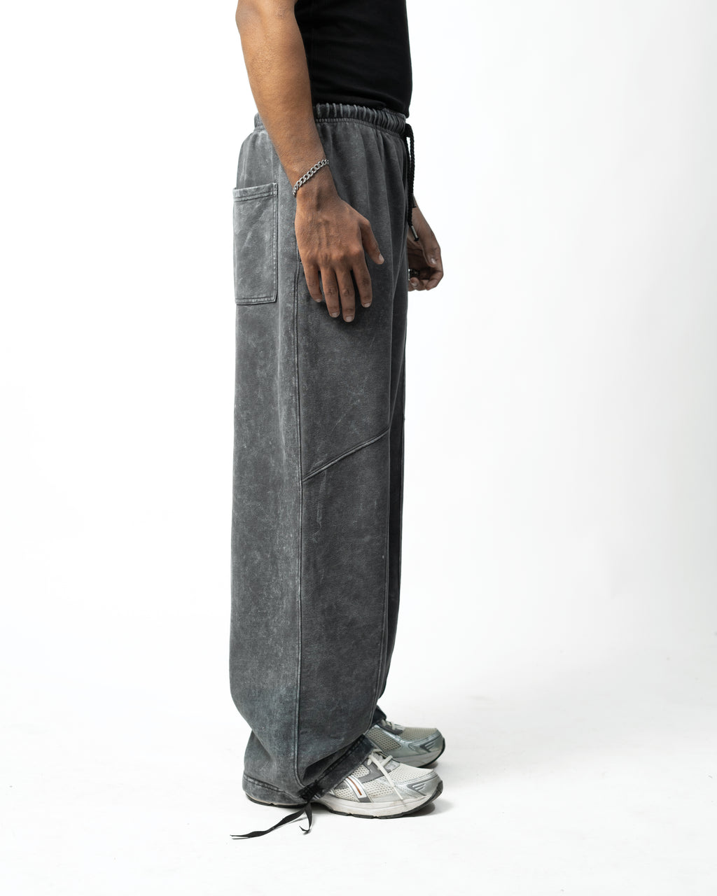 GREY WASHED PANTS