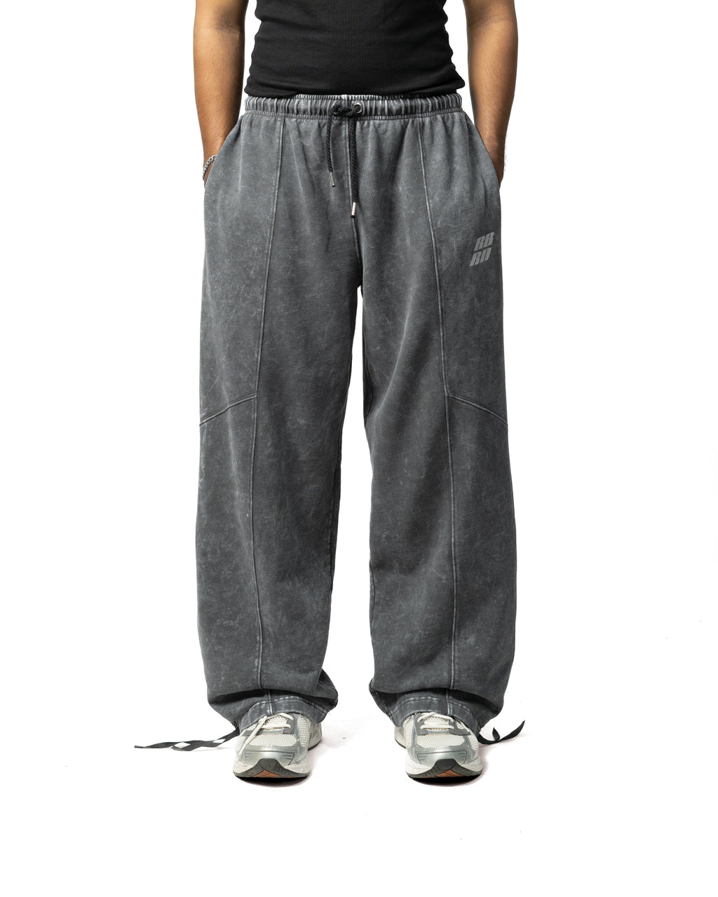 GREY WASHED PANTS