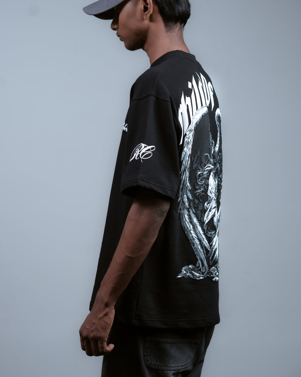 CHILD OF GOD TEE // BLACK