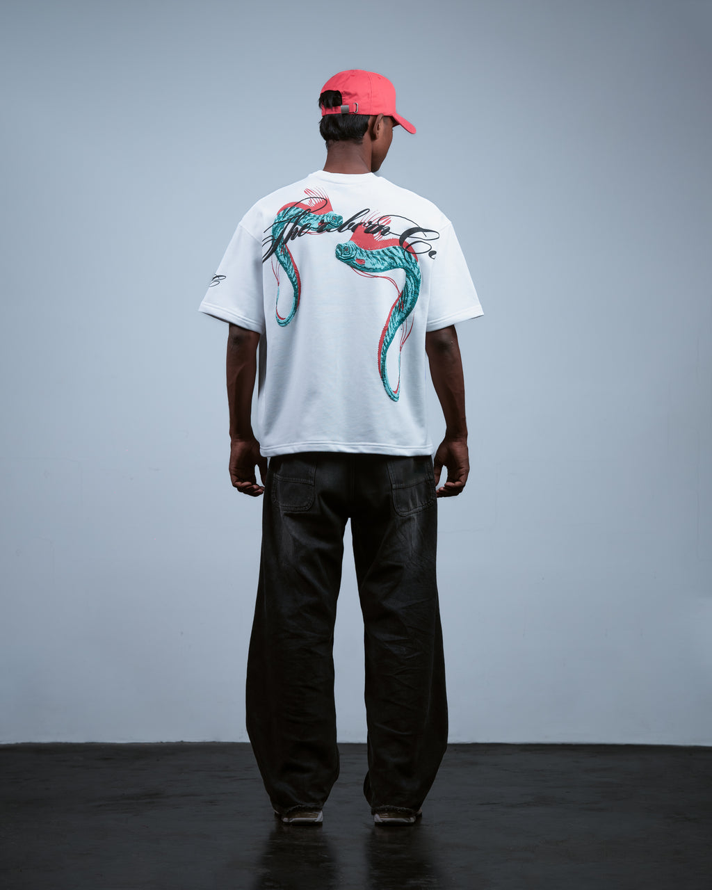 OAR FISH TEE // WHITE