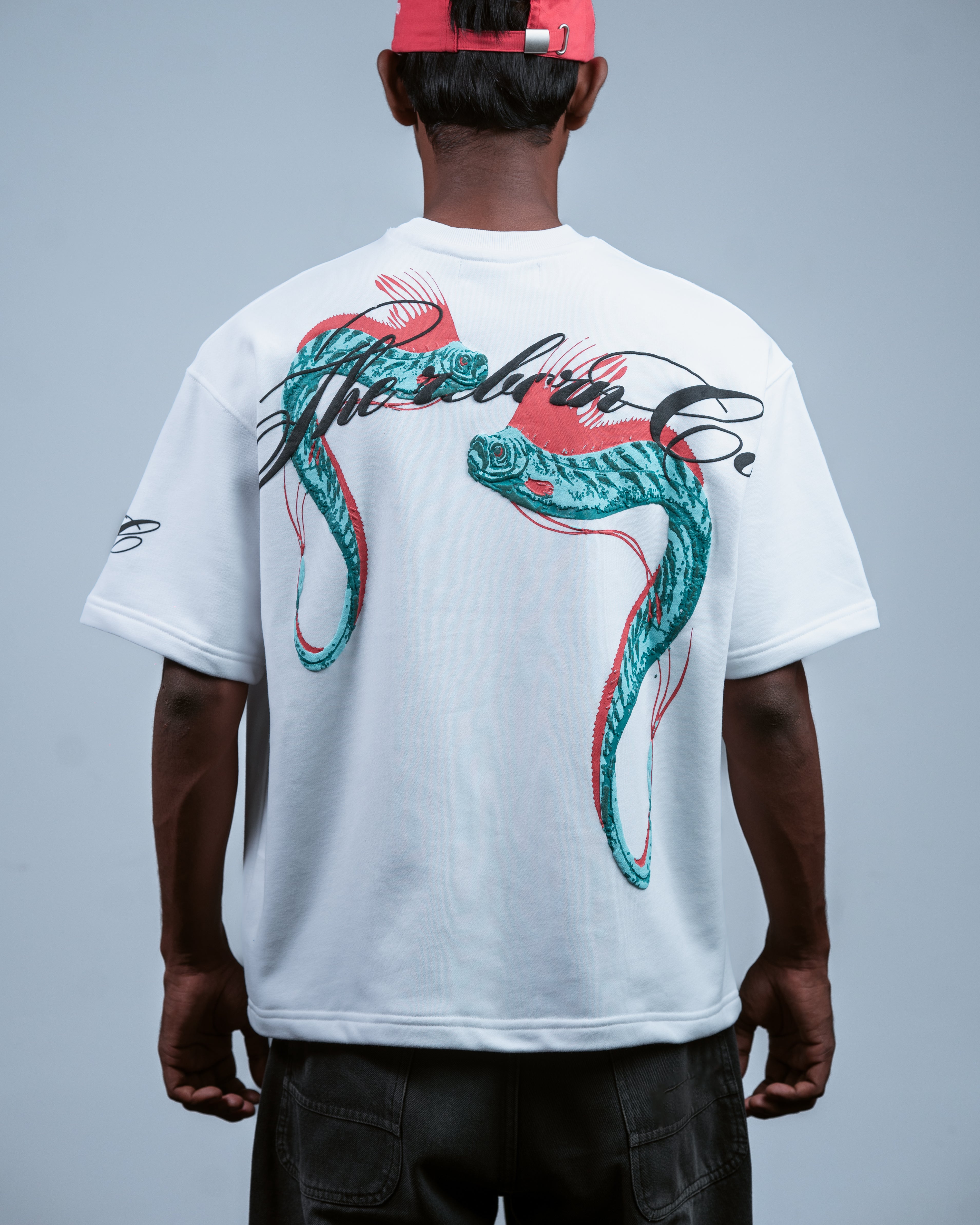 OAR FISH TEE // WHITE