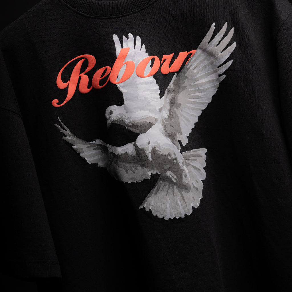 Dove black t-shirt box fit