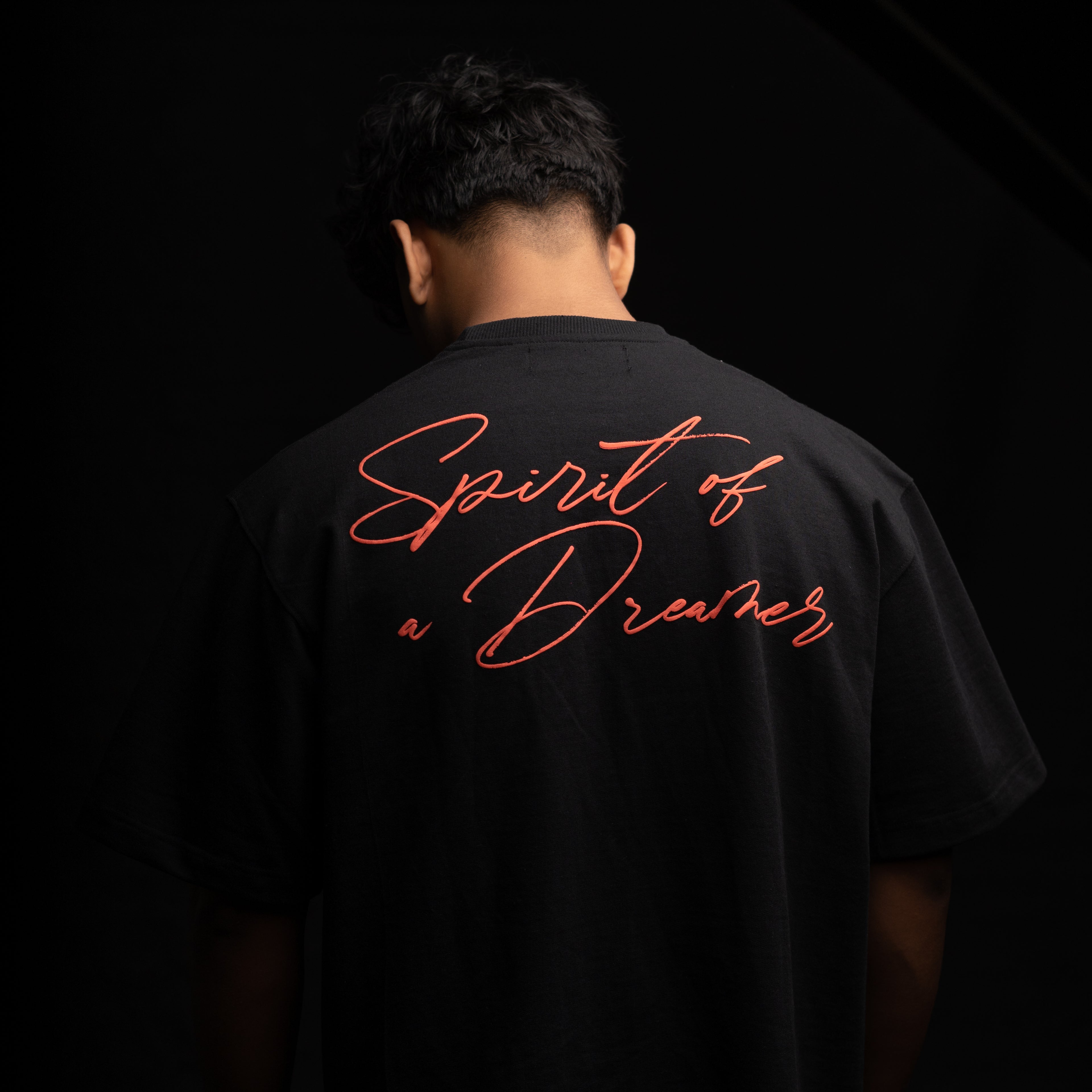 Dove black t-shirt box fit