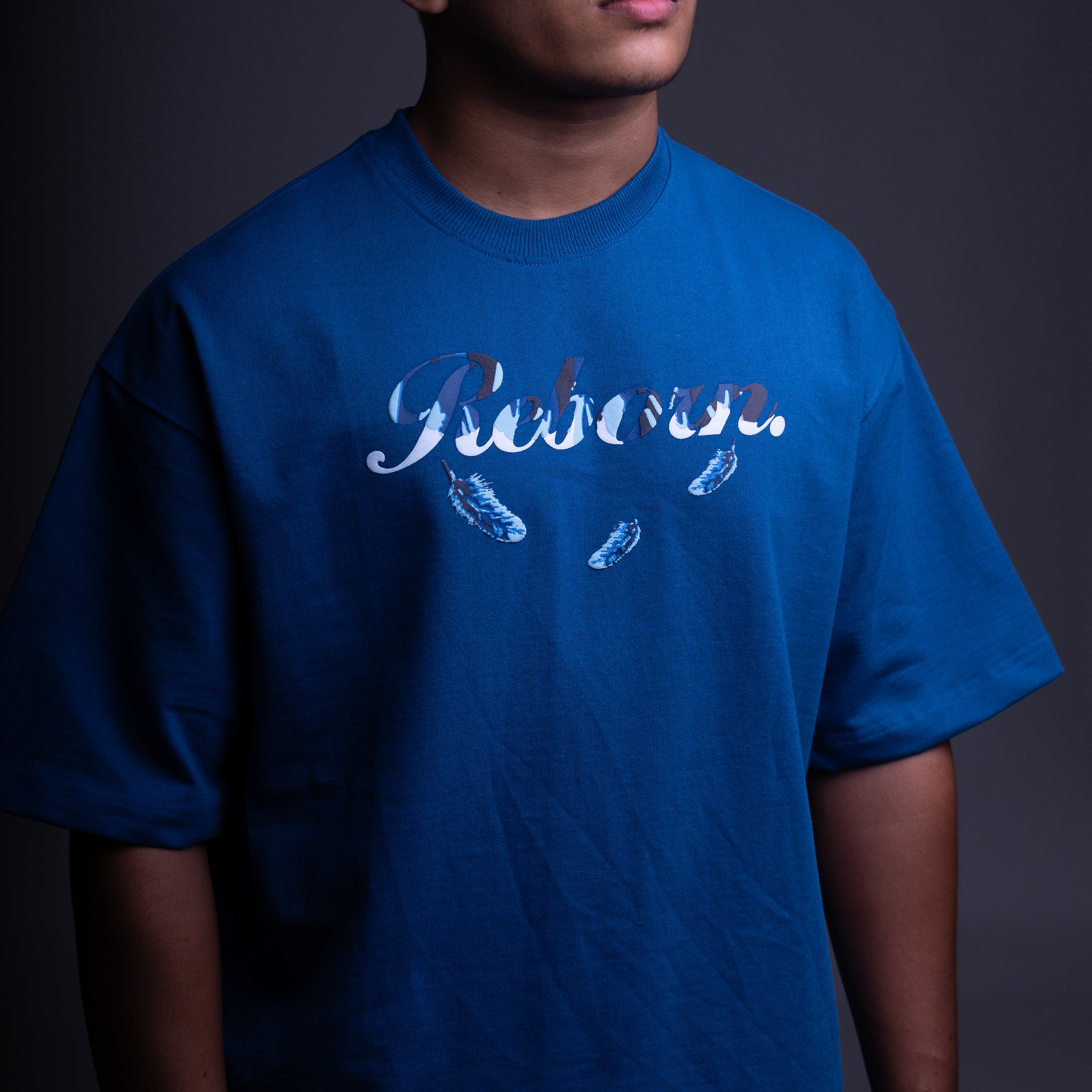 Macaw blue t-shirt