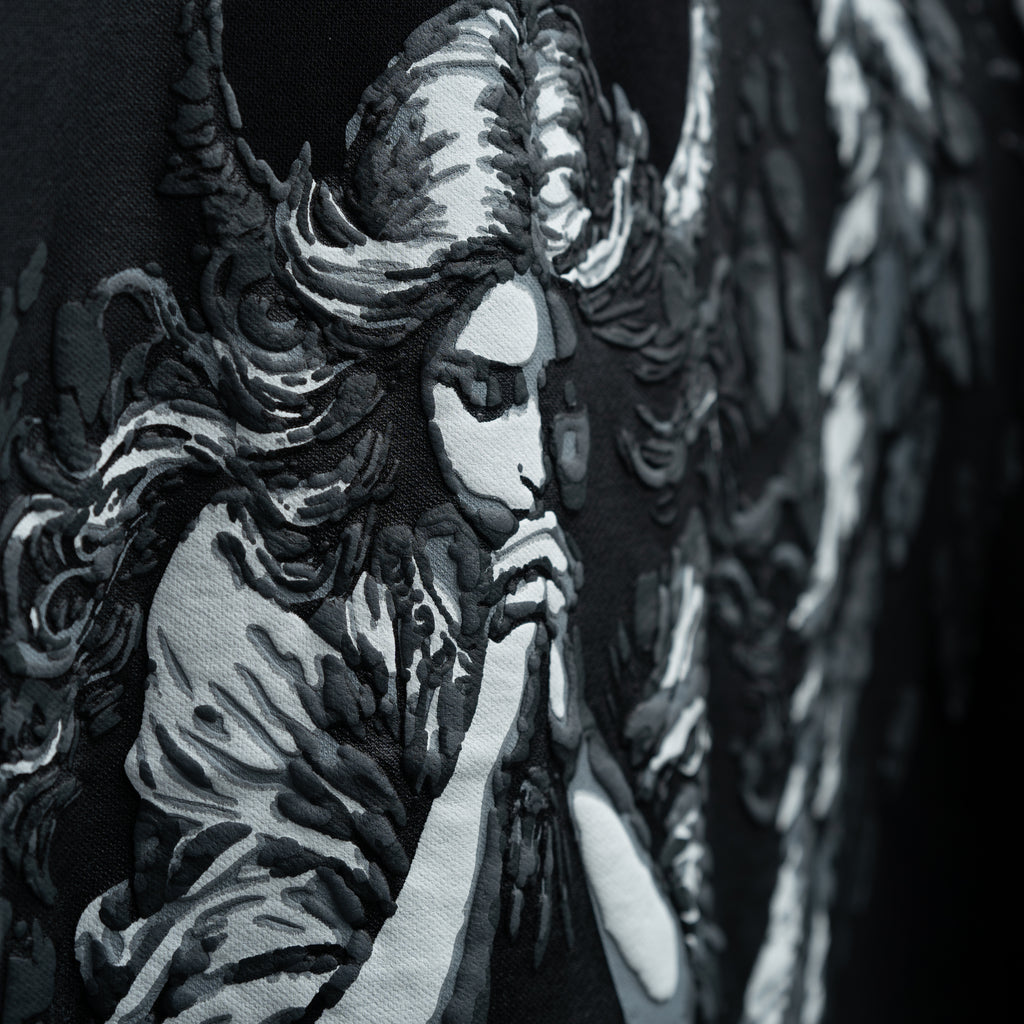 CHILD OF GOD TEE // BLACK