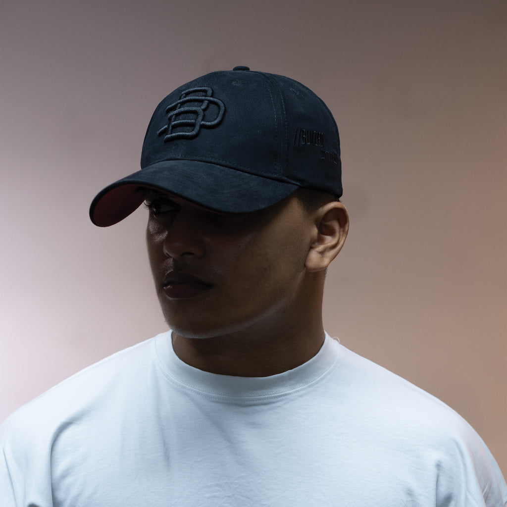 CAP // 001 - BLACK