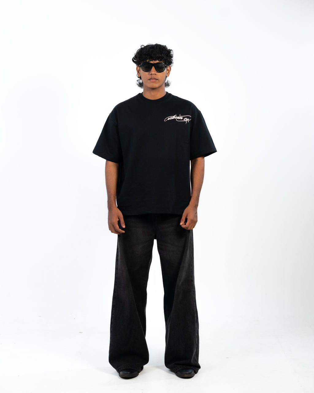 SUNFLOWER TEE // BLACK