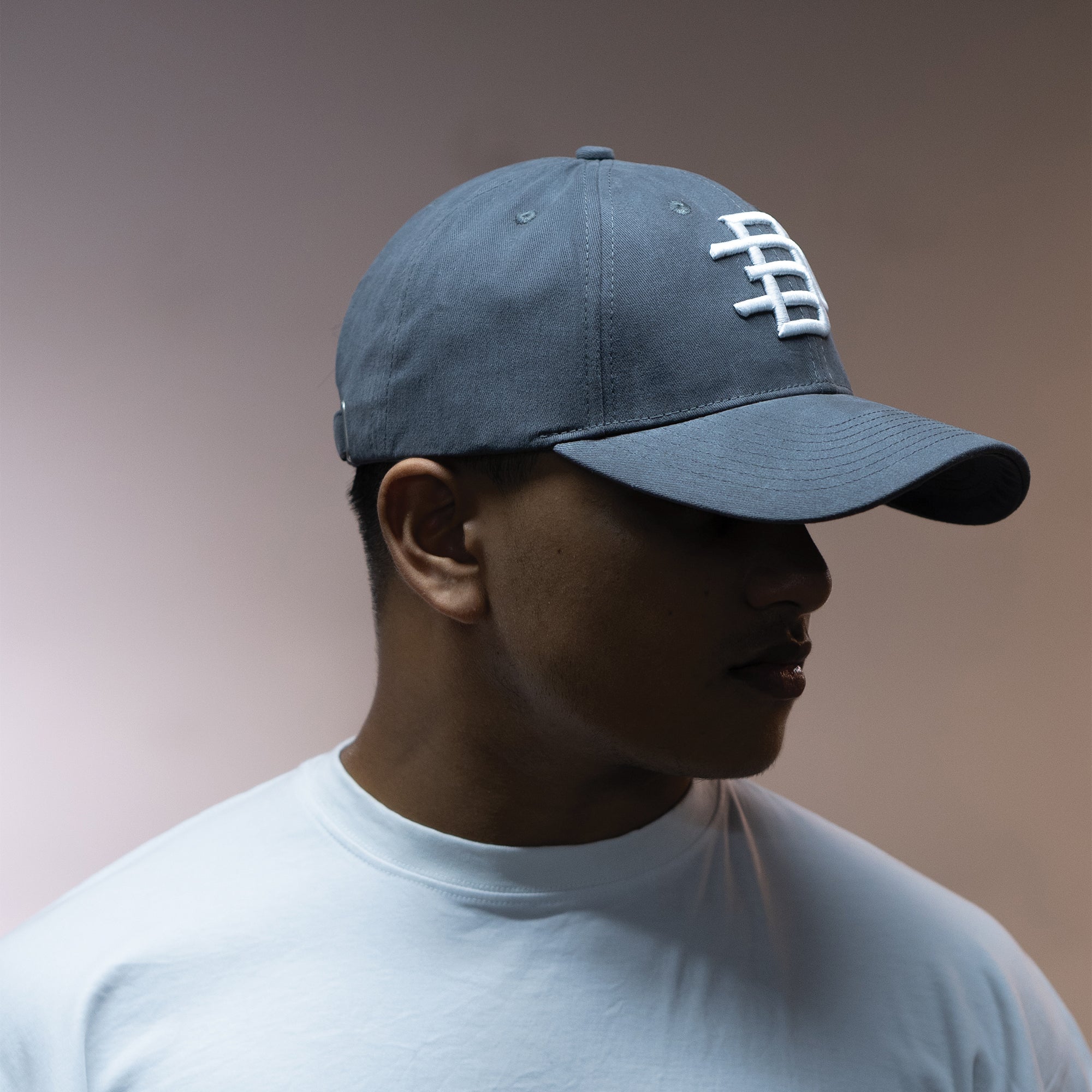CAP // 001 - GREY