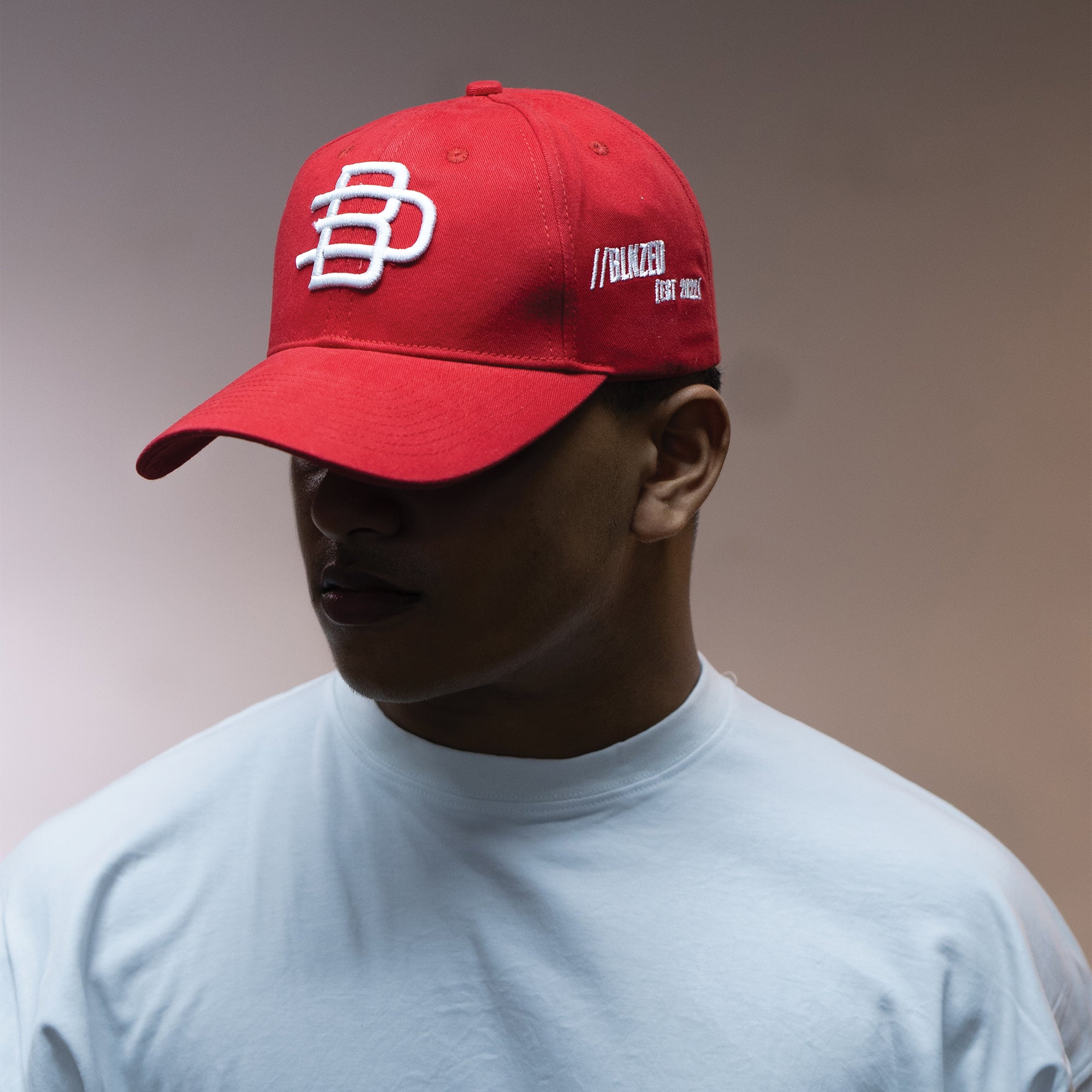 CAP // 001 - RED