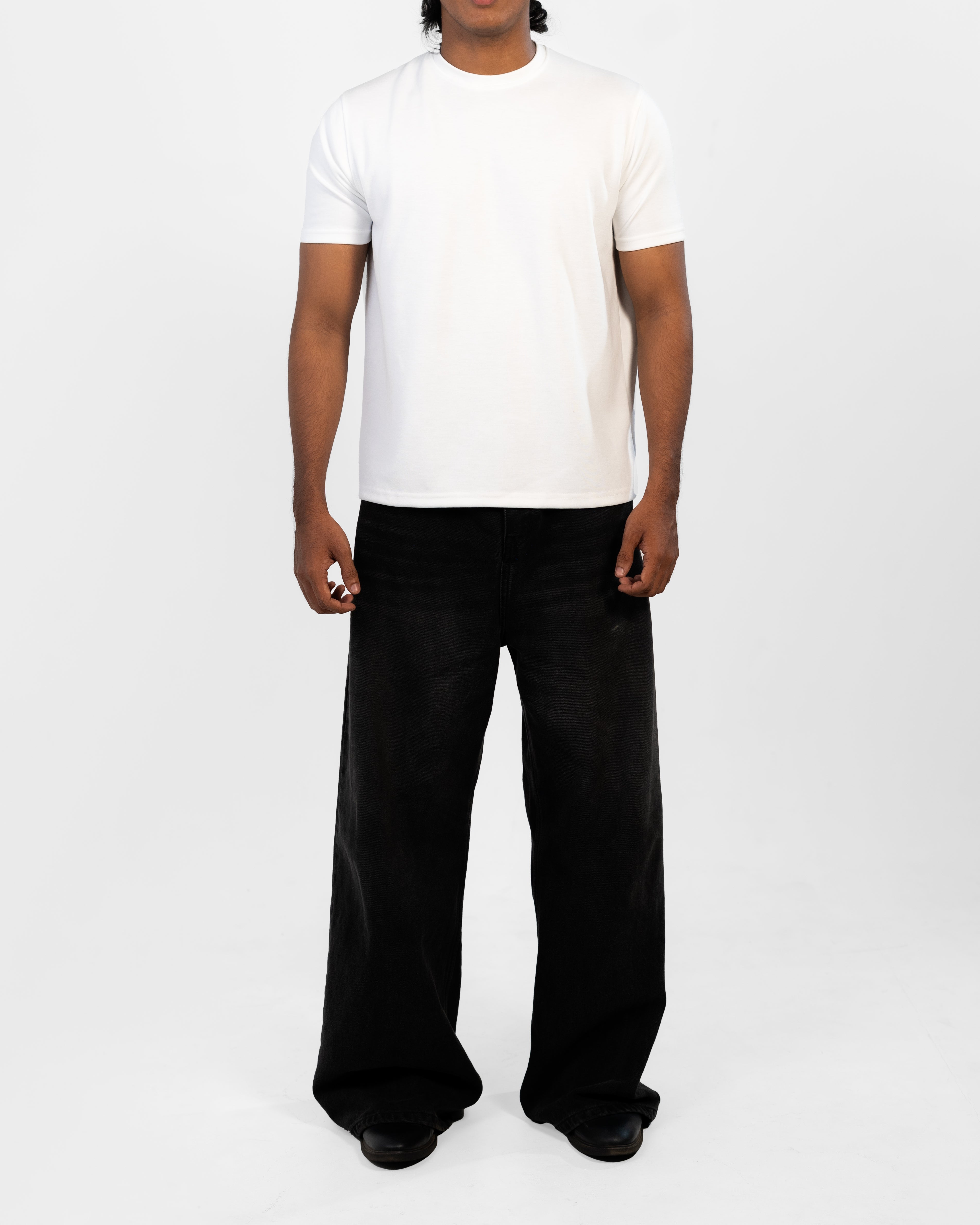 cropped essential tee // WHITE